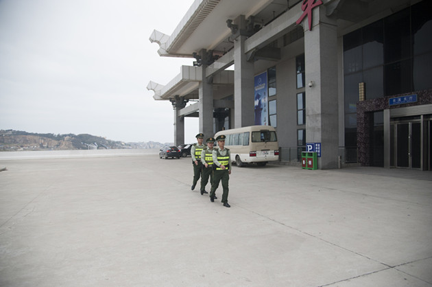 平潭潭东边防派出所民警丁昌湖的一天