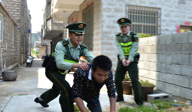 平潭潭东边防派出所民警丁昌湖的一天