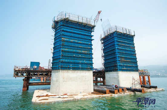 福平高铁首个海上桥墩建设进入收官阶段